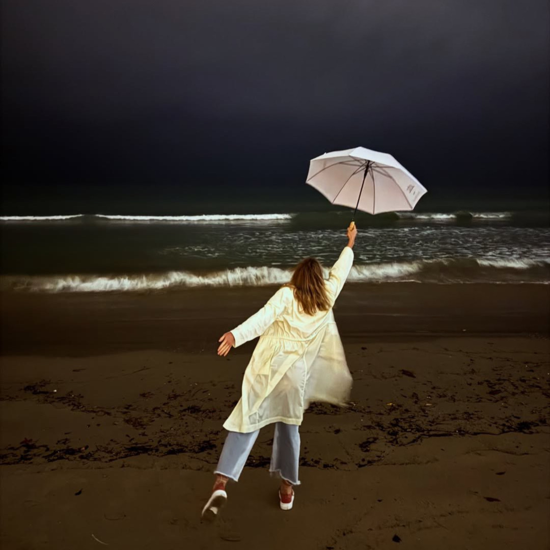 Научиться быть с тем, что есть 🎄…